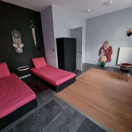 Bb Guesthouse Wezembeek-Oppem Exterior photo